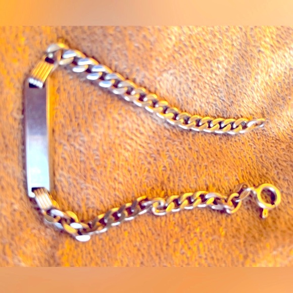 Solid Sterling Silver engravable chain link bracelet - Picture 3 of 3